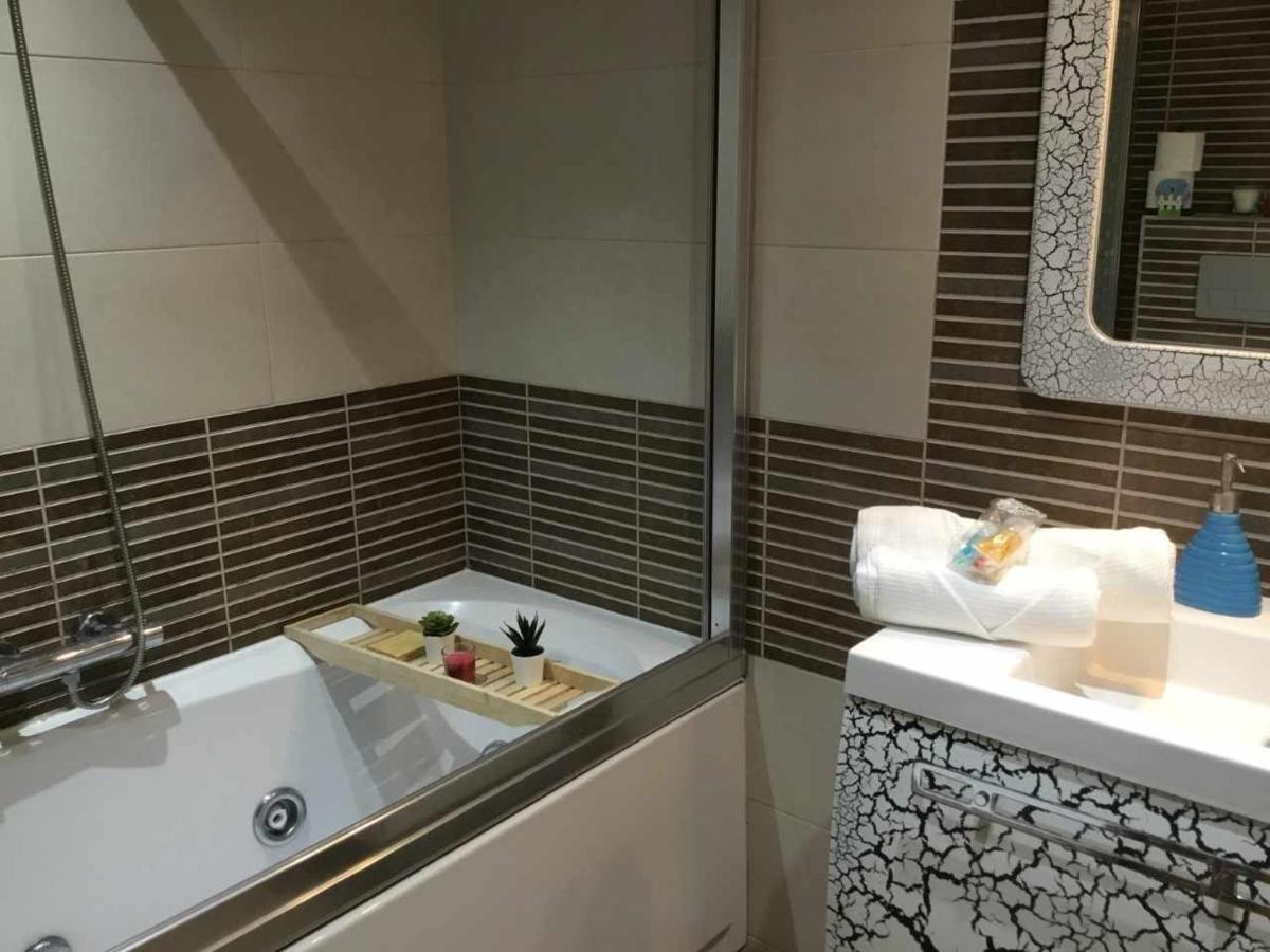 Gran Piso Alto Luzdiseno Centrico Con Garaje Apartment